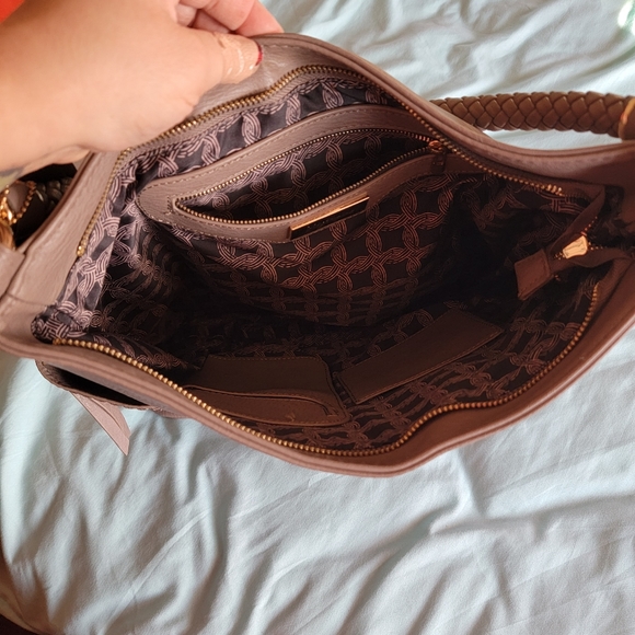 Used Large Beautiful Purse - Picture 3 of 5